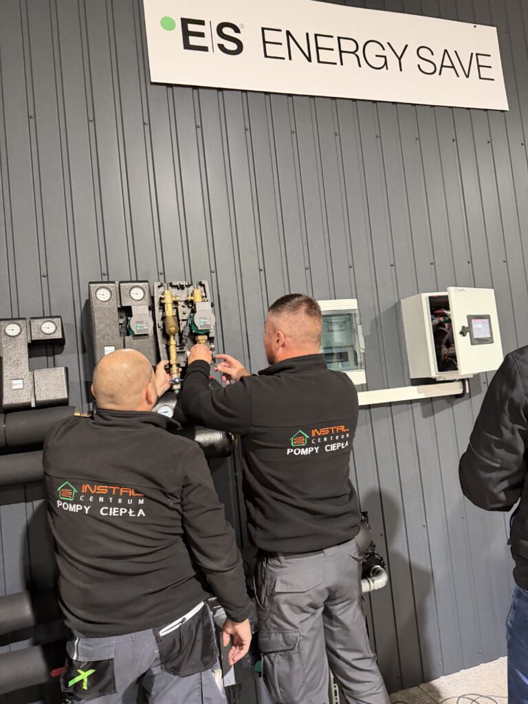 Instalcentrum zamontowało pompę ciepła Energy Save w Nowatermia
